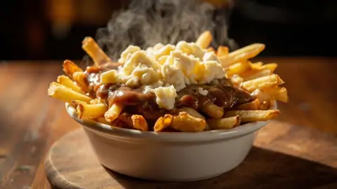 Poutine Clásica Quebequense