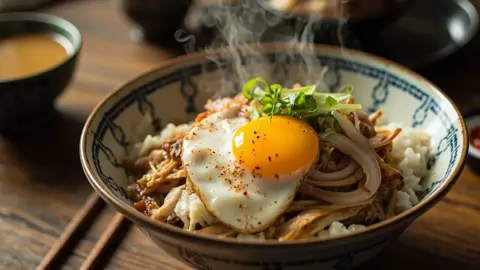 Oyakodon (親子丼) — Pollo y Huevo sobre Arroz
